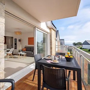 Apartment Le Yacht Club By Interhome, Quiberon